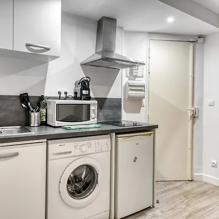 Modern Studio For 2 Persons Near La Bastille * Parigi