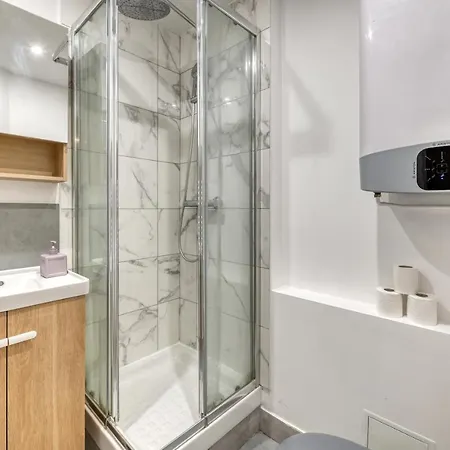 Modern Studio For 2 Persons Near La Bastille * Parigi