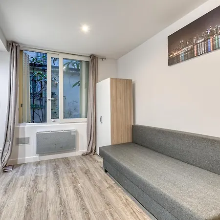 Modern Studio For 2 Persons Near La Bastille Parigi